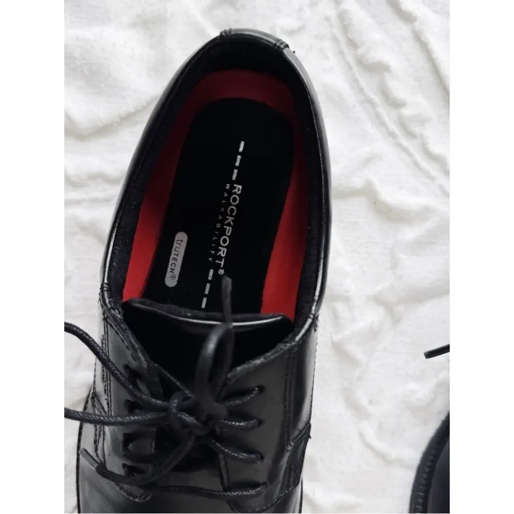 Rockport  Men's Essential Details Oxford Black Size 8.5 W